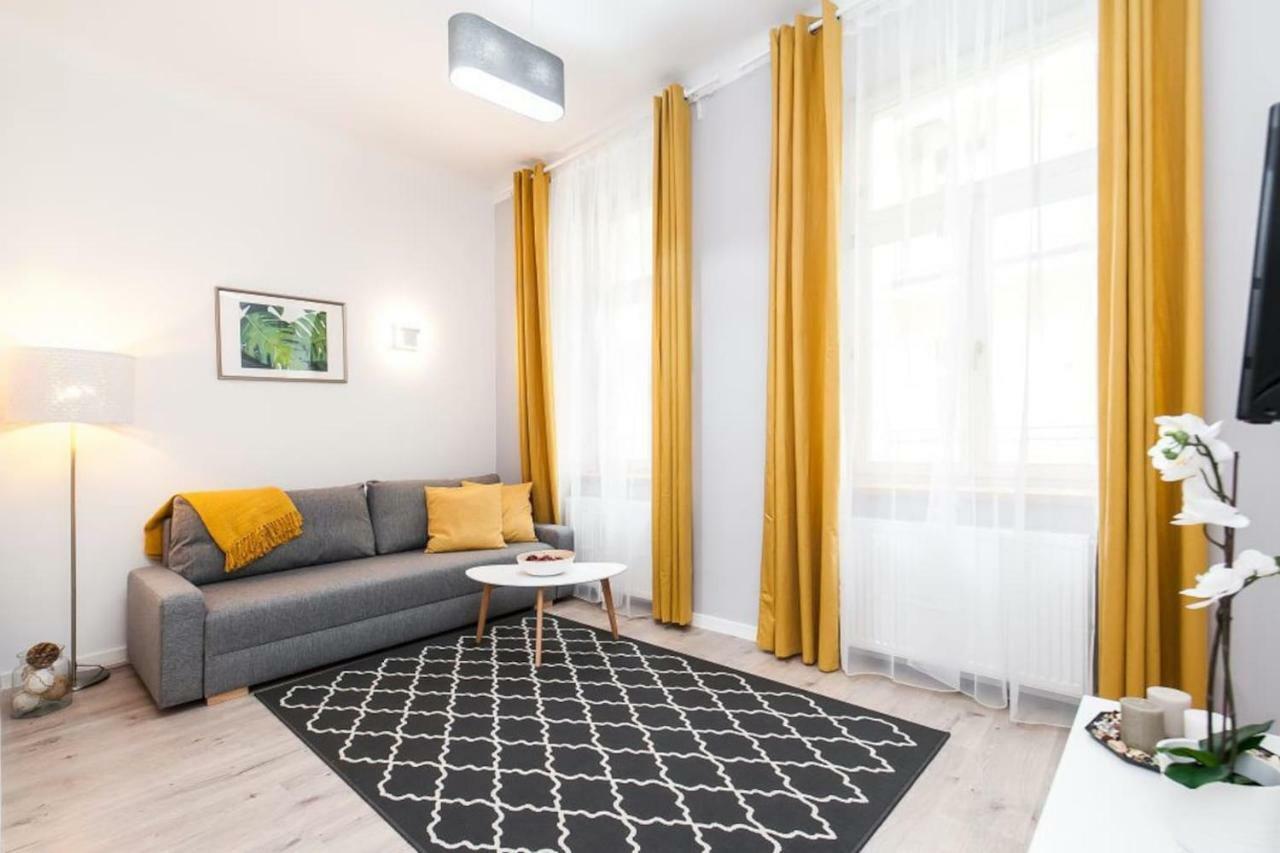 Urban Nest Apartments- Old Town Stradomska 9 คราคูฟ ภายนอก รูปภาพ