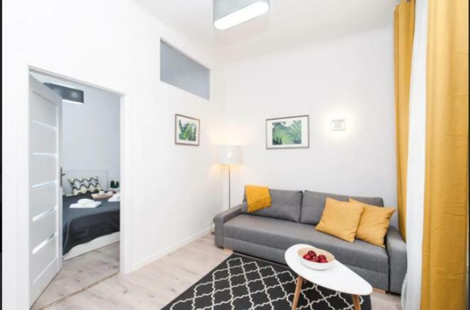 Urban Nest Apartments- Old Town Stradomska 9 คราคูฟ ภายนอก รูปภาพ