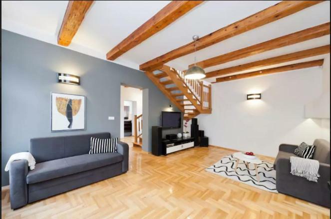 Urban Nest Apartments- Old Town Stradomska 9 คราคูฟ ภายนอก รูปภาพ